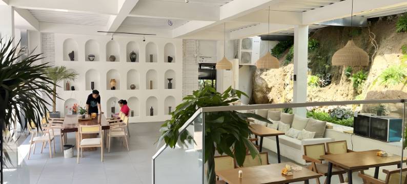 里苏民宿(老君山云景索道二店)图片