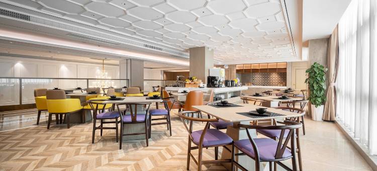 维也纳国际酒店(德宏芒市机场店)图片