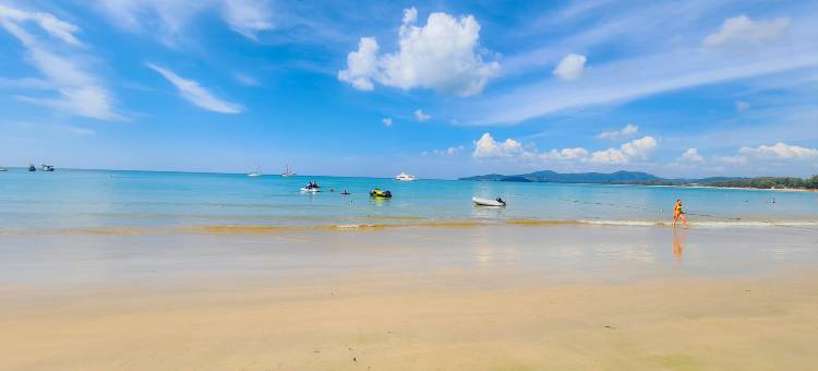 安达曼海滨度假村(Andaman Seaside Resort Bangtao Beach)图片