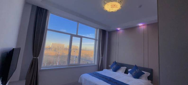 东晟御景民宿(兴和北站店)图片