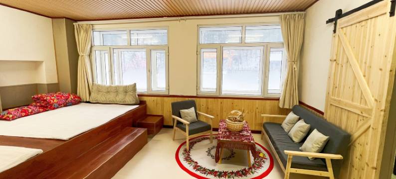 雪谷牤牛河驿站图片