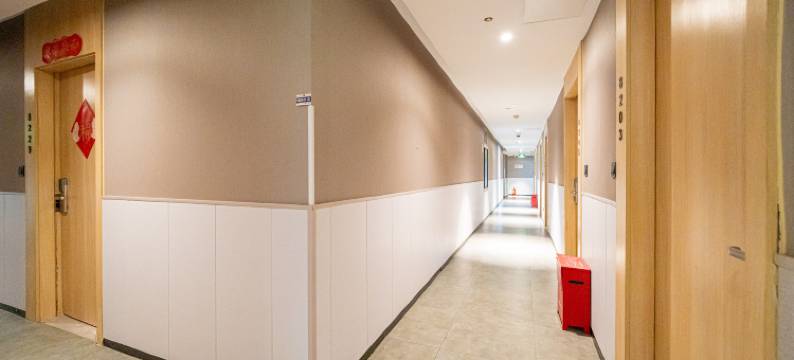 荣居酒店(上海静安彭浦新村地铁站店)图片