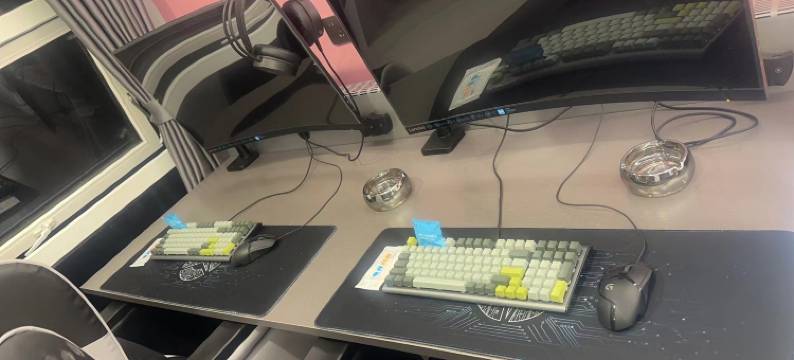 拯救者电竞酒店(蚌埠银泰城店)图片