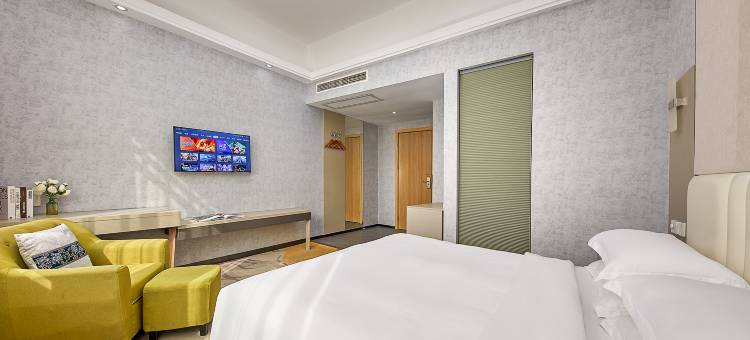 连山宜必斯酒店图片