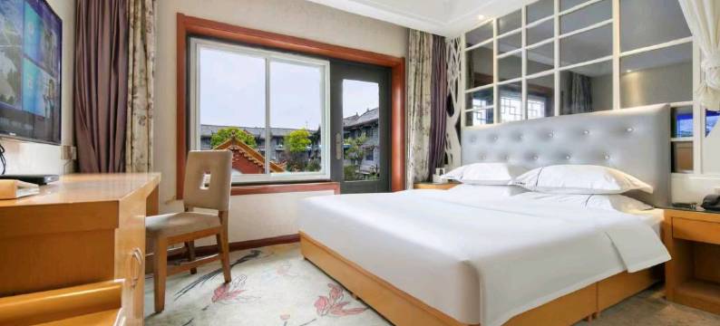 镇平石佛寺百鸟朝凤酒店图片