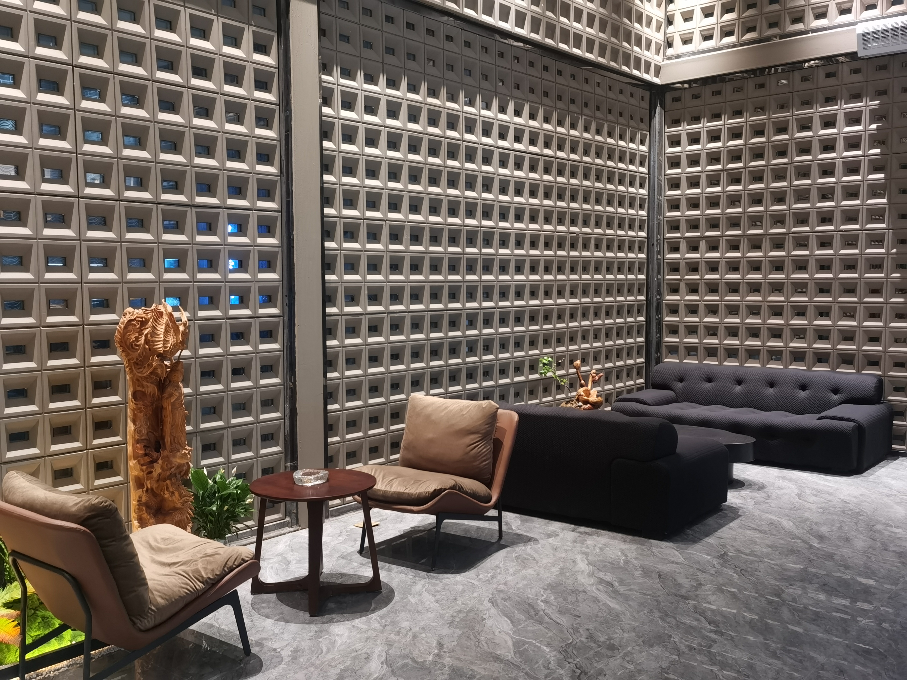 Basu Mingjing Hotel (Ranwu Lake)Over view