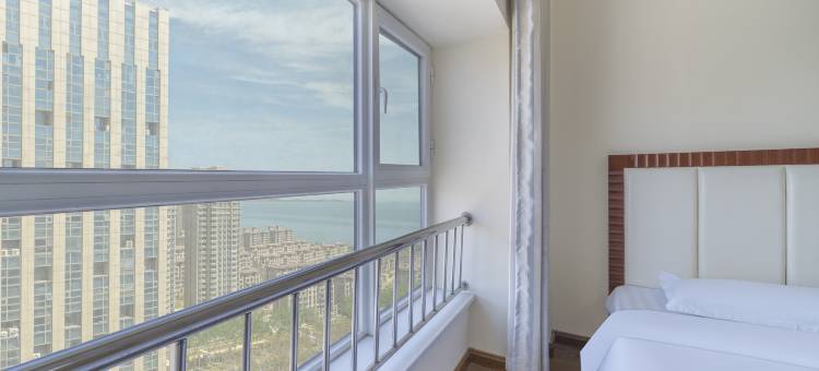 思维登LOFT海景公寓(威海火车站万达广场店)图片