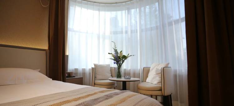 侨际轻奢酒店(沈阳北站岐山路地铁站店)图片