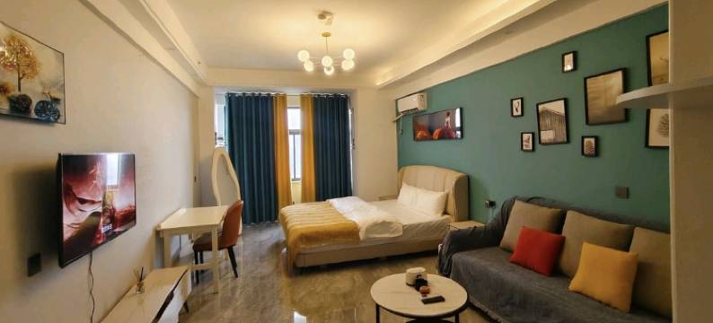 岚栖服务公寓(万达店)图片