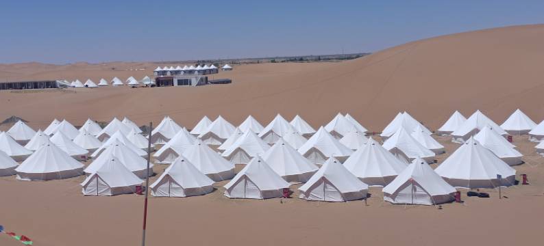 沙漠星光露营地图片