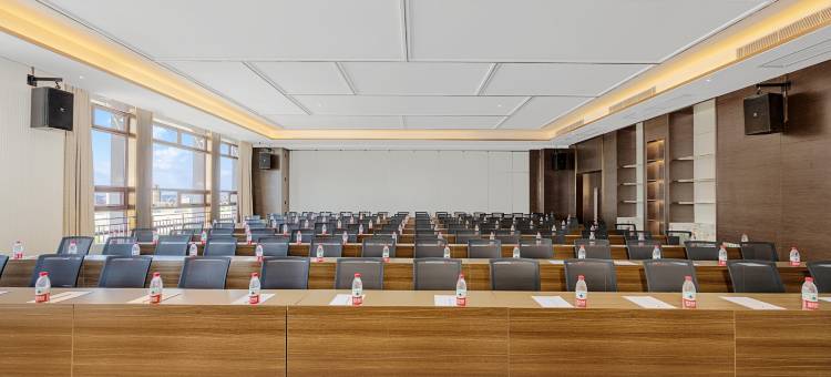 锦江都城酒店(哈密火车站乘客集散中心店)图片