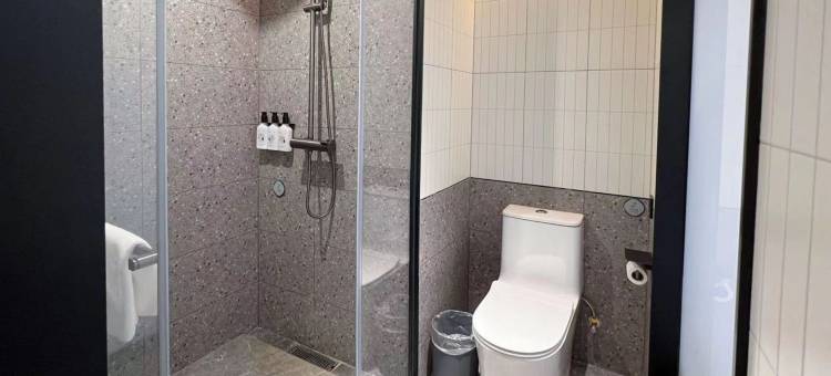 喀什丽怡酒店(行政审批局小亚郎湿地公园店)图片