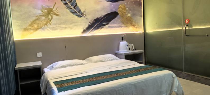 保德明珠电竞宾馆(同舟广场店)图片