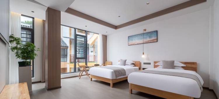 梵静·溪玥民宿(梵净山东门店)图片