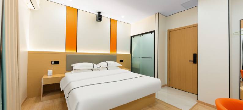 名季商旅酒店(武汉粮道街黄鹤楼店)图片