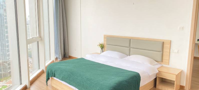 来住轻奢公寓(日照安泰国际广场店)图片