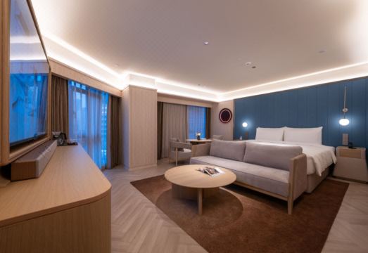 Crystal Orange Shenzhen Luohu Port International TradeHotel Overview