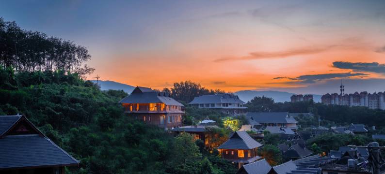 西双版纳景洪素隐伴山·全景Villa度假民宿图片