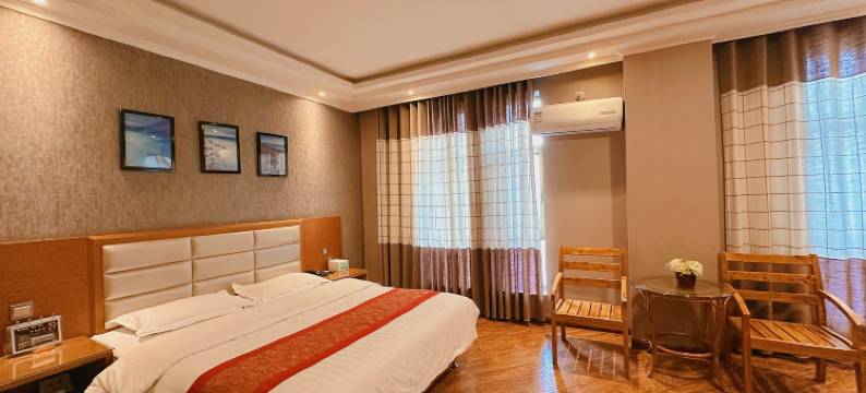 爱泊酒店(伊宁火车站店)图片