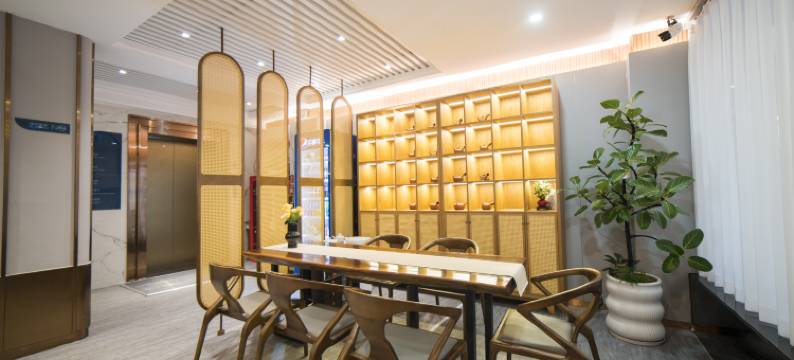 潮州人民广场Urba柏纳国际公寓(古城店)图片