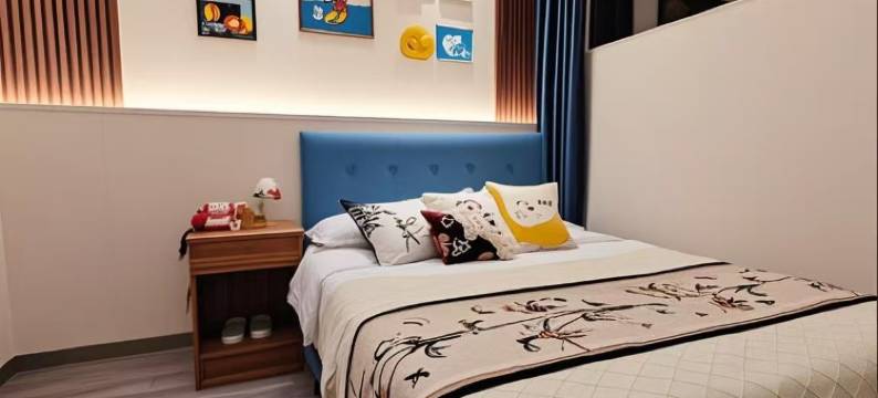 隆晨假日酒店(上海威宁路地铁站店)图片