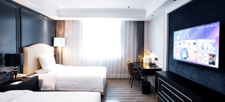 兰欧酒店(平泉市政府店)图片