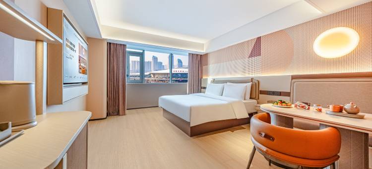 桔子酒店(乌鲁木齐高铁站北广场店)图片