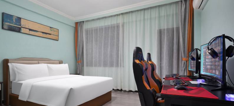 铂金电竞酒店(生源广场裕后街店)图片