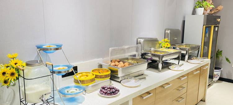 骏怡精选酒店(阳泉火车站居然之家店)图片