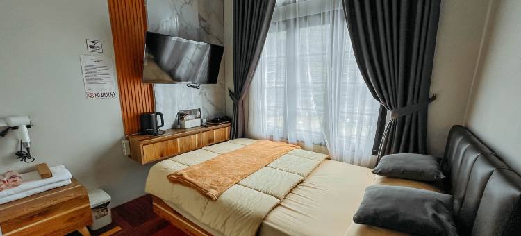 路边别墅(Roadsidevilla's)图片