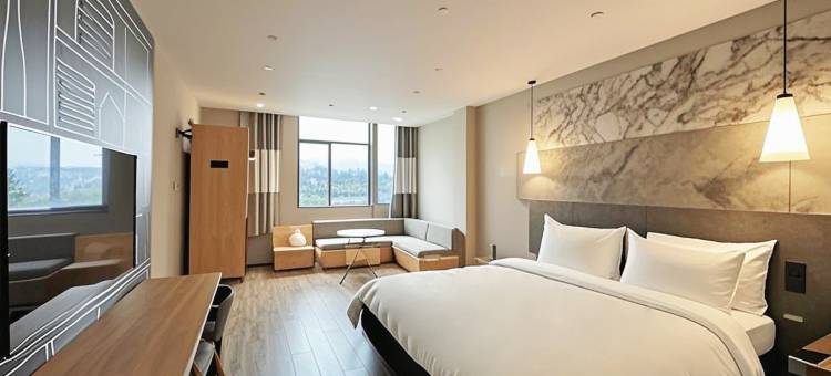 广州EBC公寓(永旺梦乐城番禺广场地铁站店)图片