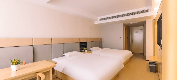 艺龙安云酒店(绥德石魂广场千狮桥店)图片