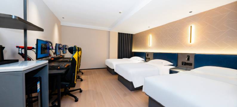 EHA电竞酒店(和平公园青山印象城店)图片