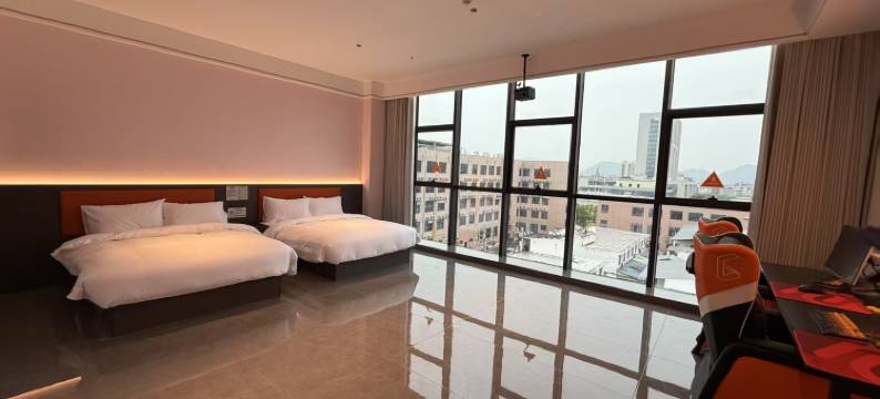 乐畅电竞酒店(温州乐清虹桥店)图片