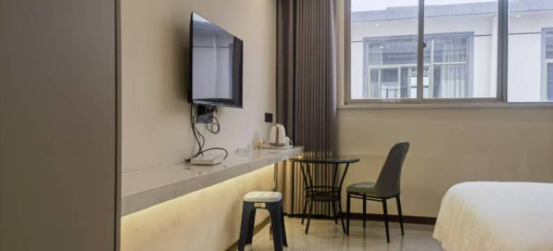 蓝湾假日酒店(扬州江都区仙女镇店)图片