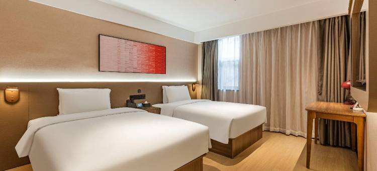 隐居林园酒店(鹰潭北站店)图片