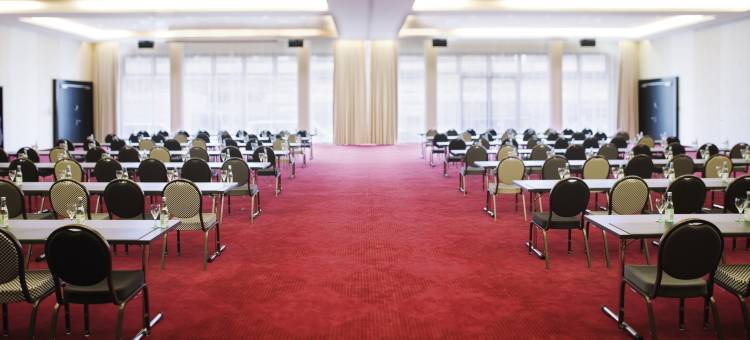 斯图加特机场瑞享酒店(Mövenpick Hotel Stuttgart Airport)图片