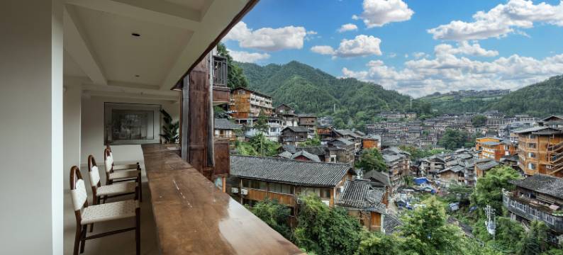 山里有喵观景民宿(西江千户苗寨店)图片