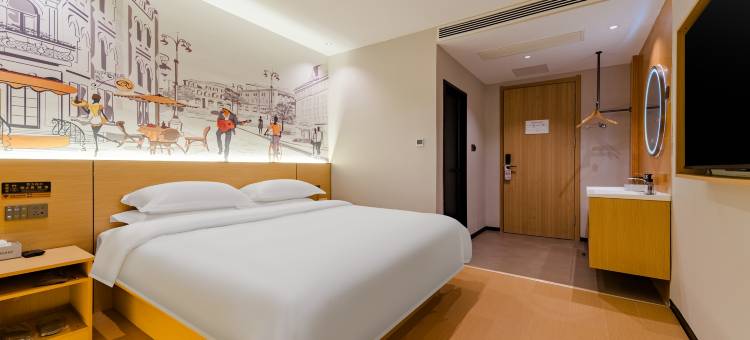 锦悦途酒店(新泰市电视塔不夜城店)图片