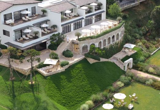 第六季度假庄园外景图