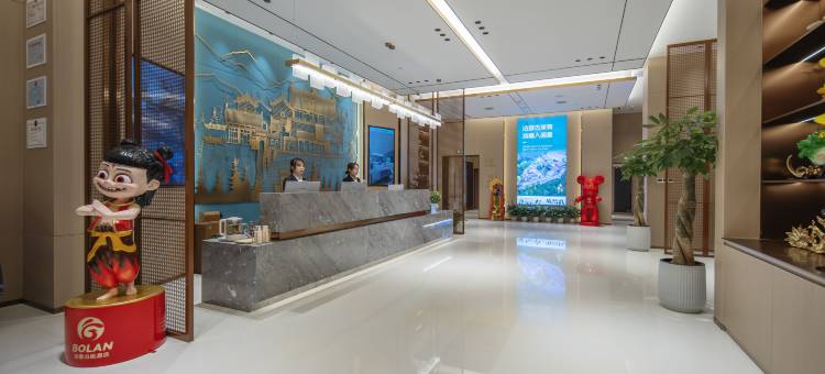 凤凰泊岚酒店图片