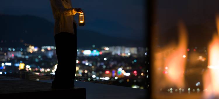 安栩岩也山顶观景温泉酒店图片