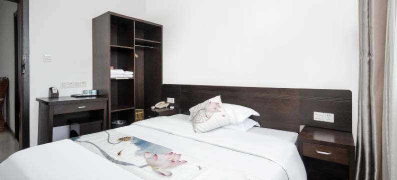 安然大酒店(威海高铁站韩乐坊店)图片