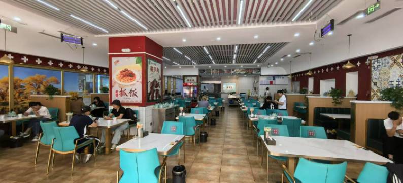 喀什国际酒店(商贸城火车南站店)图片