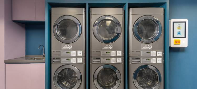 香港苏豪希尔顿摩庭酒店图片