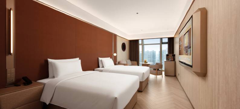 武汉东湖岳家嘴地铁站桔子水晶酒店图片