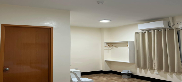 4VJ'S Apartelle图片