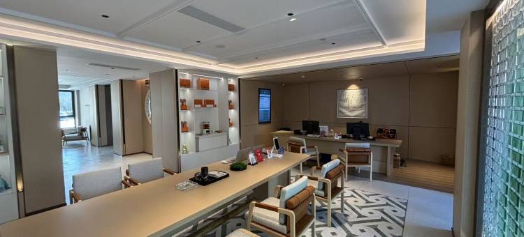 雷神电竞酒店(海阳汽车总站店)图片