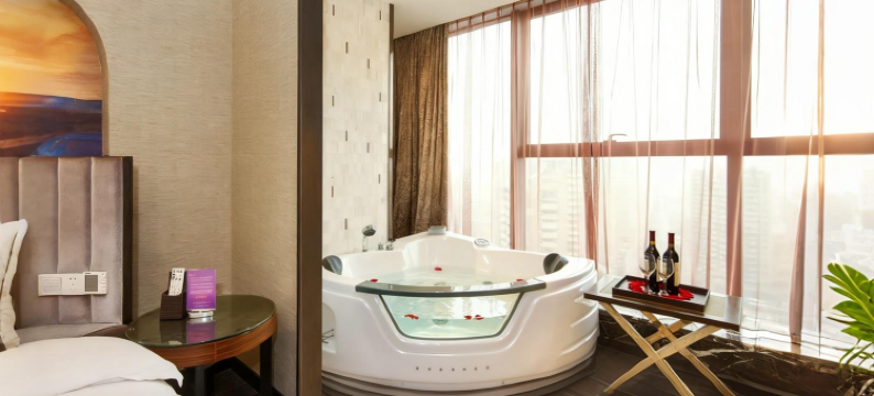 杭州领尚臻品酒店(婺江路地铁站河坊街店)图片