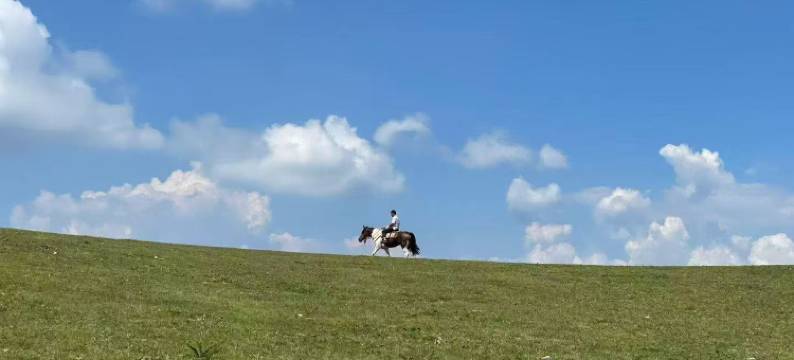 洱源栖间堂温泉民宿图片